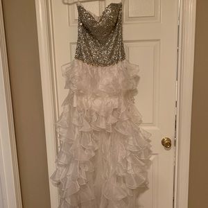 Sherri Hill prom dress